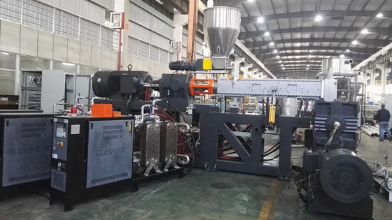 Da matéria prima PVC de alimentação automático completamente que combina a linha de granulagem extrusora da Co-amassadeira